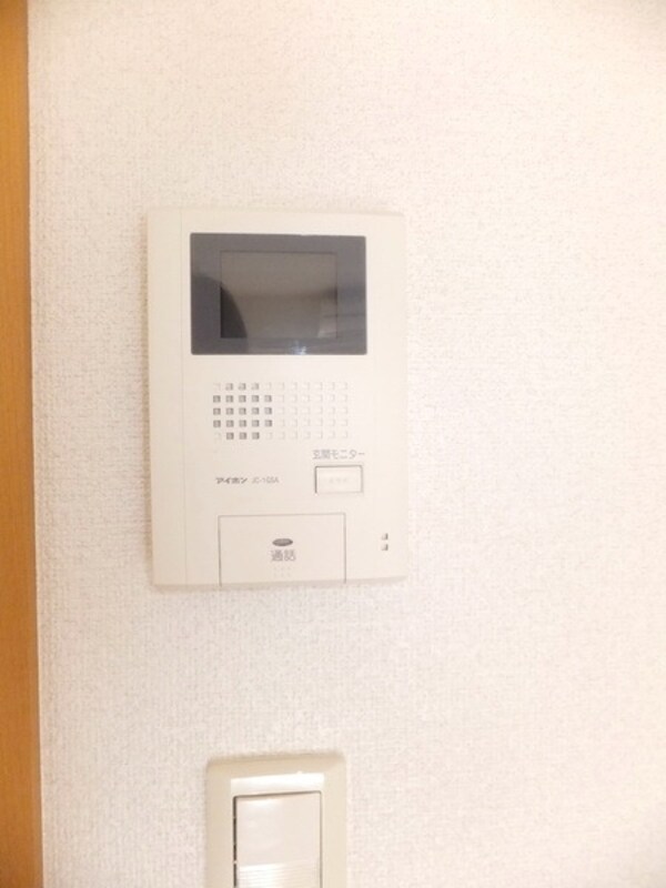 セキュリティ(☆　安心のＴＶモニターフォンです　☆)