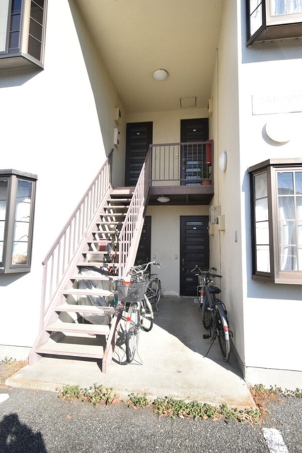 エントランス(★お問い合わせ・ご来店はタウンハウジング町田店まで★)