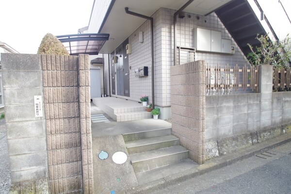エントランス(★お問い合わせはタウンハウジング町田店まで★)