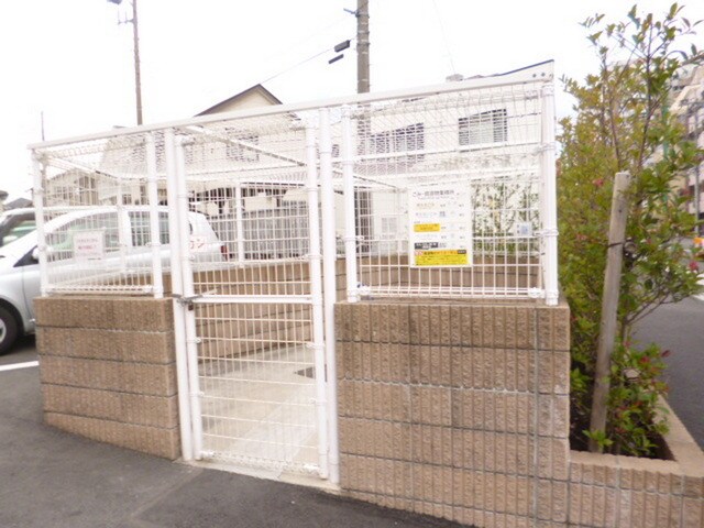 物件内観写真14　(☆　敷地内ゴミ置き場　☆)