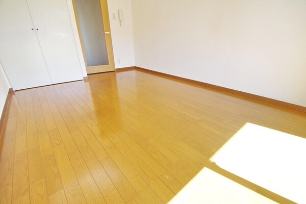 その他室内・内装(★きれいなフローリングのお部屋です★)