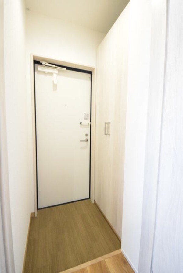 玄関(★見学希望等はタウンハウジング中央林間店までお気軽に♪★)