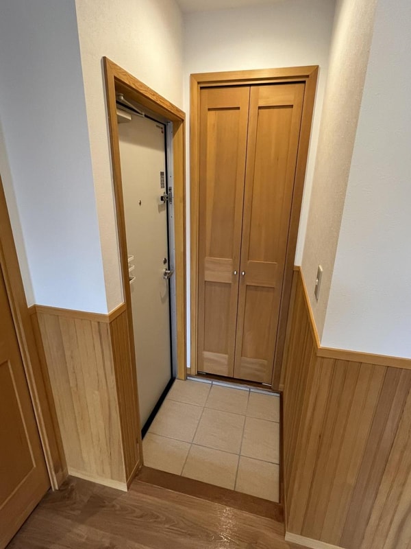 玄関(★同物件の別部屋写真です★)