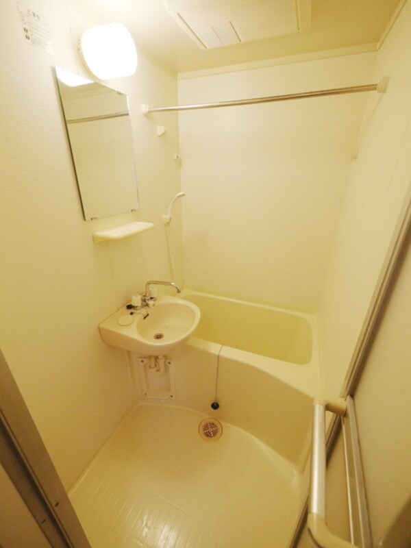 バス／シャワールーム等(★バスルーム★)