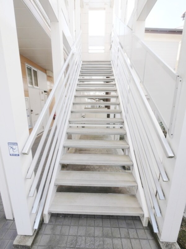 エントランス(★共有階段★)