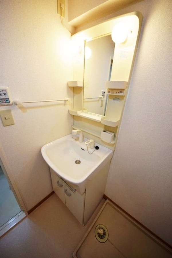 洗面(★見学希望等はタウンハウジング中央林間店までお気軽に♪★)