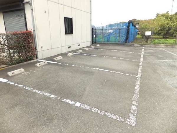 駐車場(★敷地内駐車場です★)