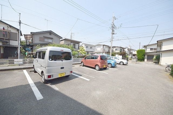 駐車場(★見学希望等はタウンハウジング中央林間店までお気軽に♪★)