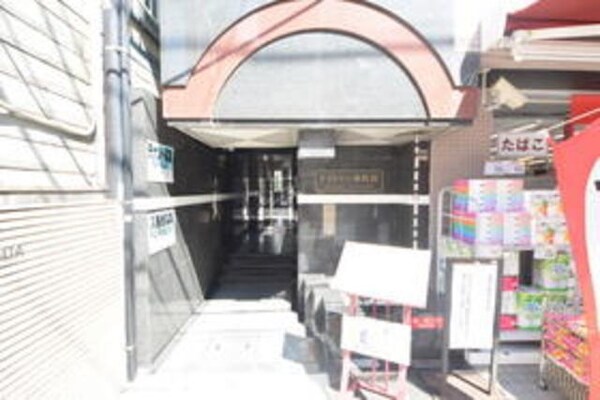 エントランス(★お問い合わせはタウンハウジング中央林間店まで★)
