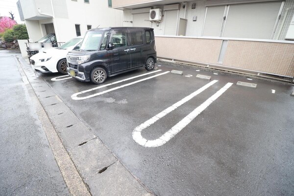 駐車場(駐車場)