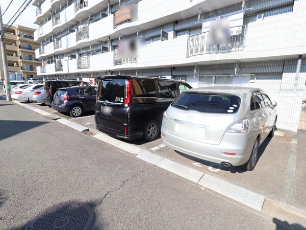 駐車場(駐車場)