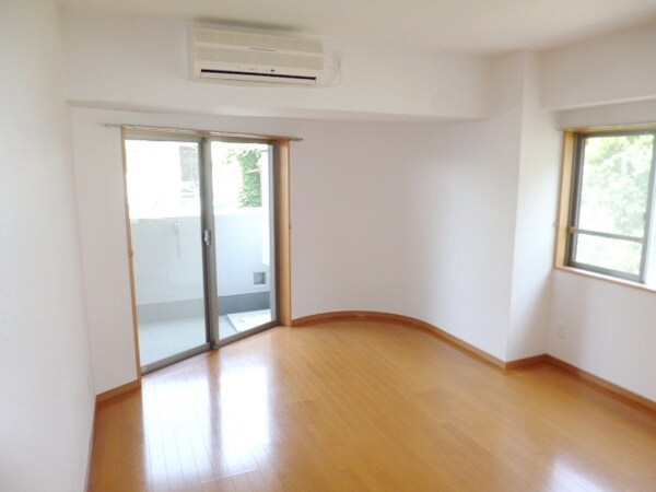 その他室内・内装(★明るい角部屋２面採光★)