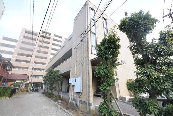 外観(★　おしゃれな外観です　★)