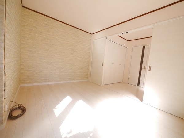 その他室内・内装(★おしゃれなアクセントクロス★)