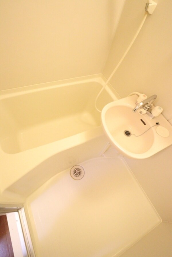 バス／シャワールーム等