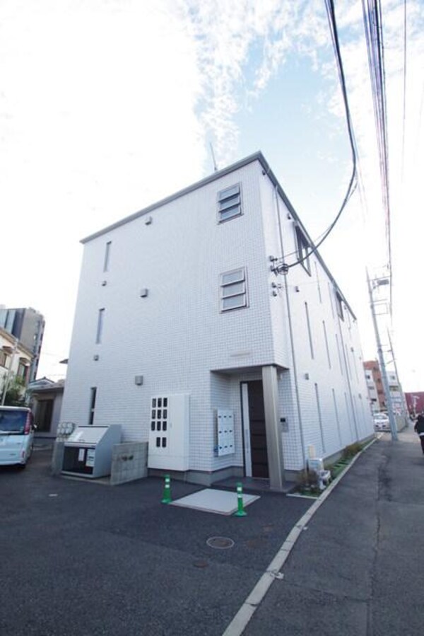 外観(★シンプルですがオシャレな外観★)