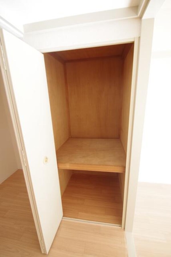 設備(★奥行のある収納★)