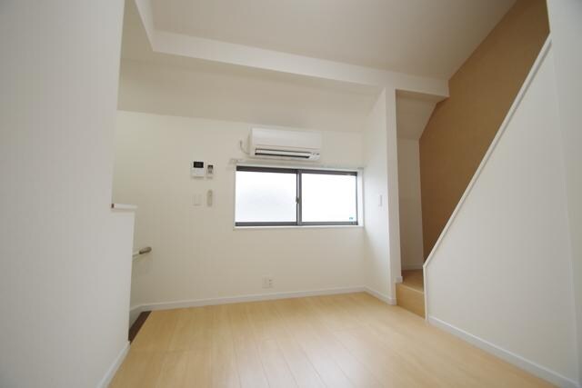 寝室(★全室フローリング★)