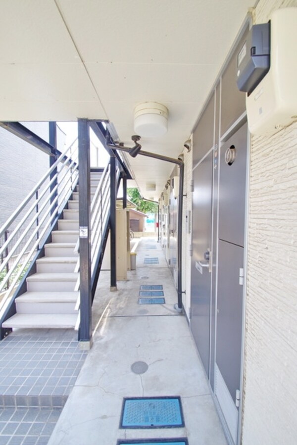 エントランス(★賃貸物件のお問い合わせはタウンハウジング登戸店まで★)