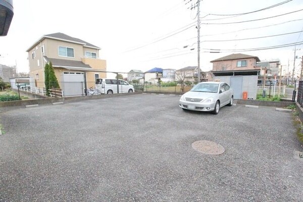 駐車場(★賃貸物件のお問い合わせはタウンハウジング登戸店まで★)