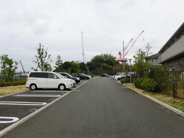 駐車場(★賃貸物件のお問い合わせはタウンハウジング登戸店まで★)