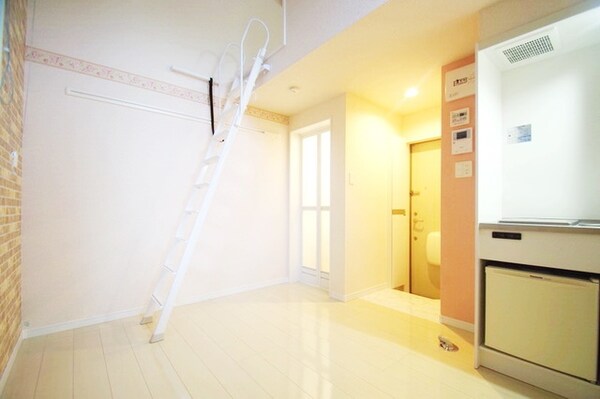 リビング・居室(★お部屋探しはタウンハウジング登戸店まで★)