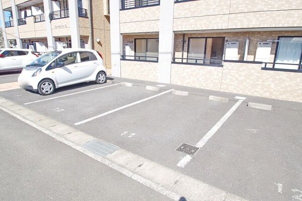駐車場(★タウンハウジング稲田堤店までお問い合わせくださいませ★)