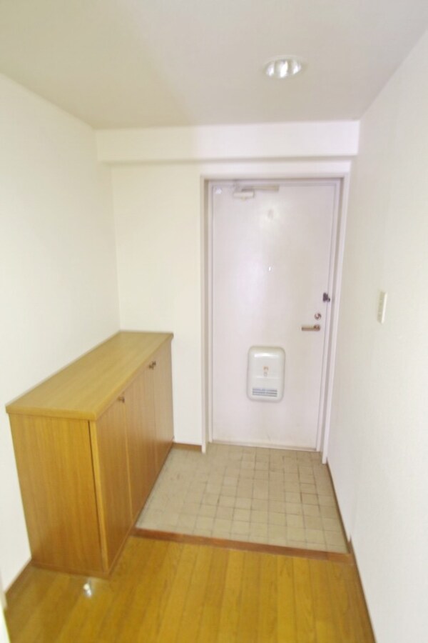 玄関(★お部屋探しはタウンハウジング稲田堤店まで★)