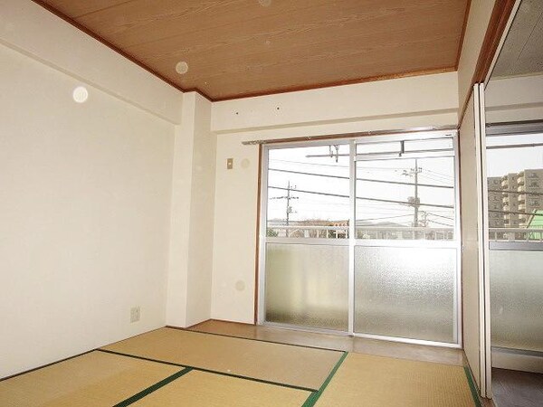 寝室(★綺麗な和室です★)
