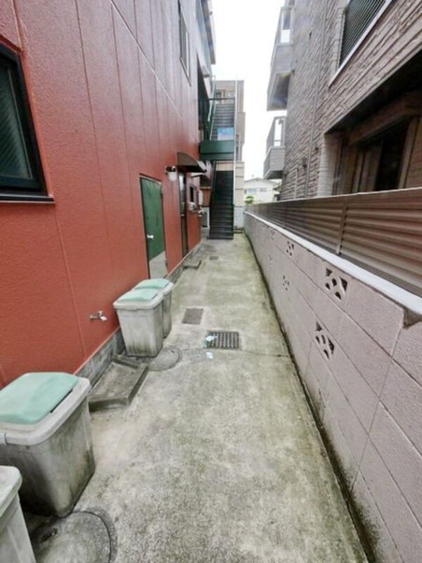 駐車場(★お部屋探しはタウンハウジング稲田堤店まで★)