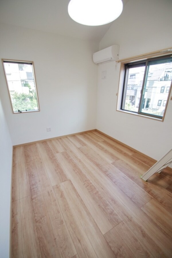 リビング・居室(★お部屋探しはタウンハウジング稲田堤店まで★)