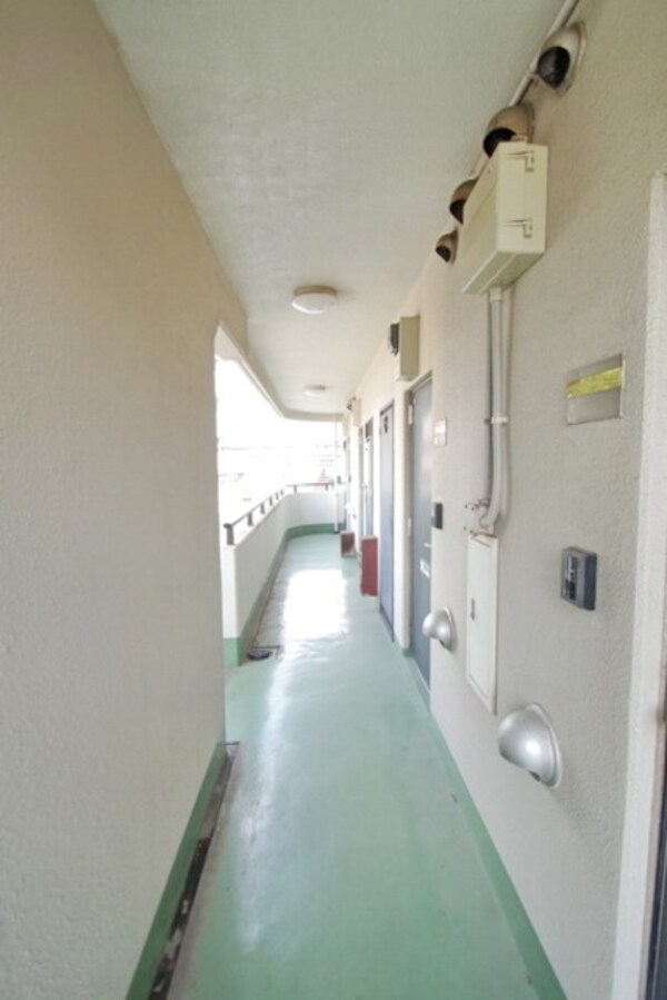 エントランス(★お部屋探しはタウンハウジング稲田堤店まで★)
