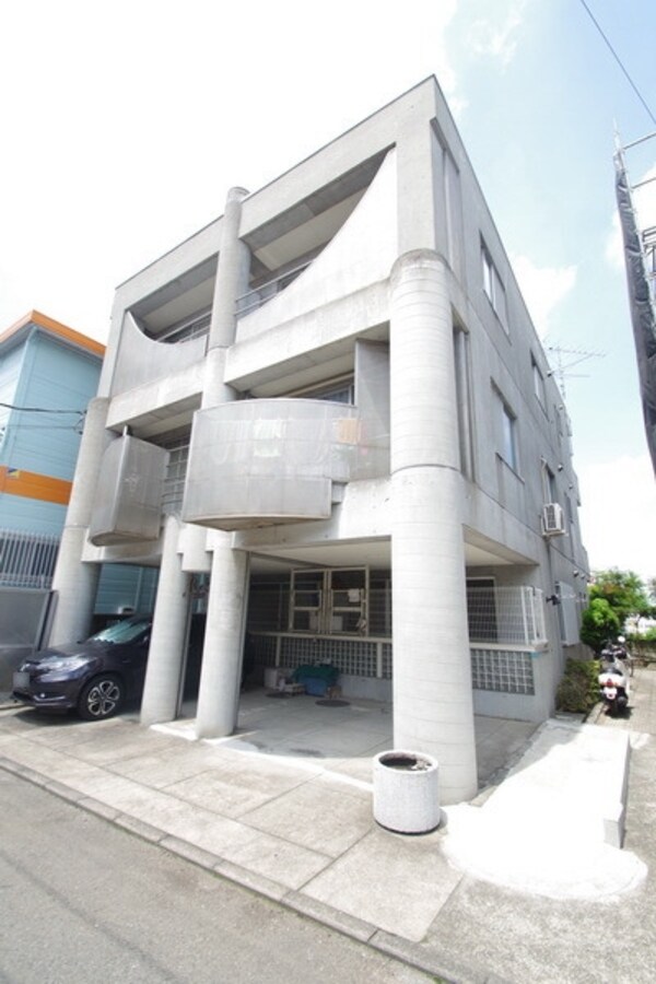 外観(★鉄筋コンクリート造のマンションです★)