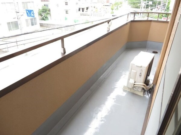 バルコニー(★お部屋探しはタウンハウジング稲田堤店まで★)
