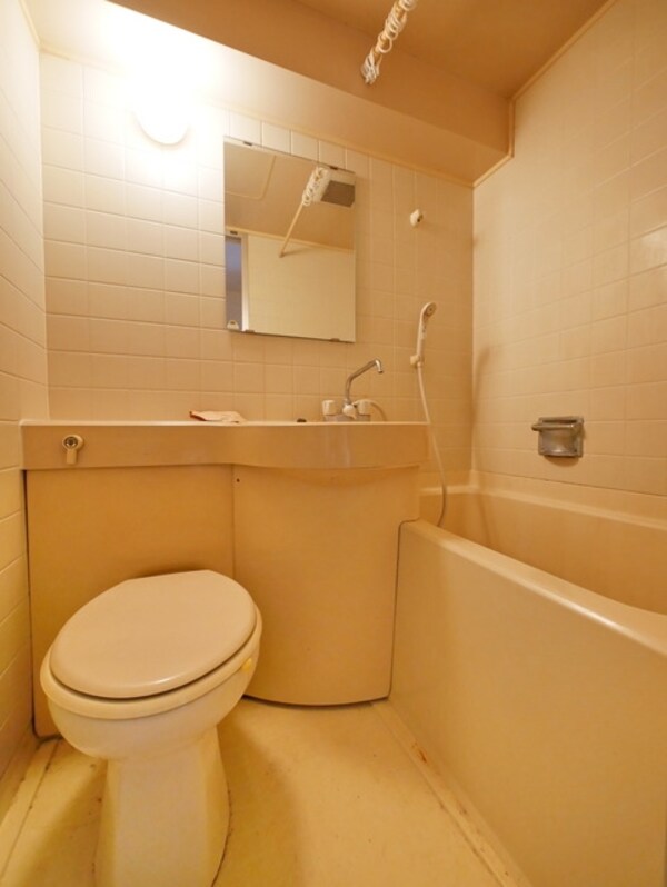 バス／シャワールーム等