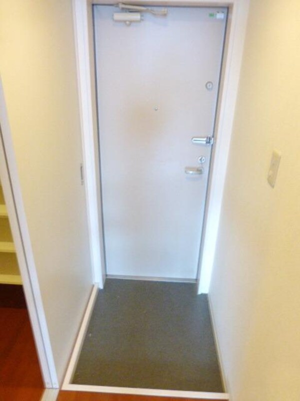 玄関(★広めの玄関です★)