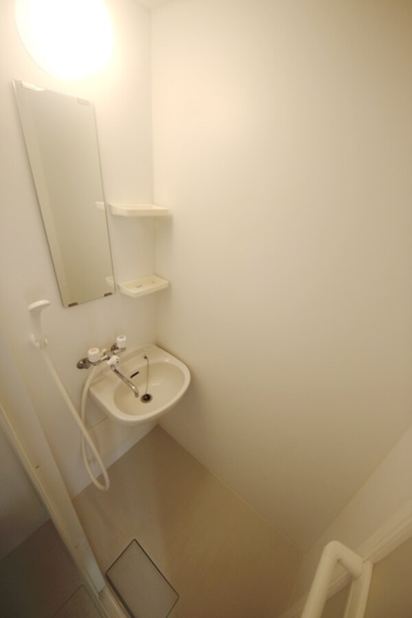 バス／シャワールーム等(別部屋参考写真)