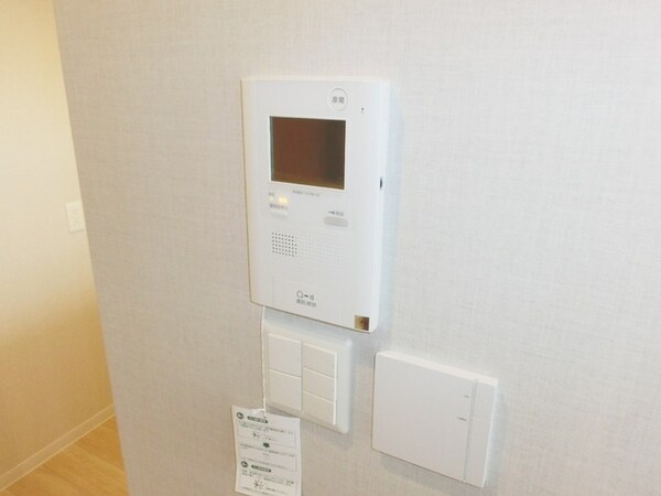 セキュリティ(★安心のモニター付インターフォンです★)