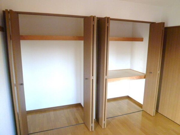 収納(別部屋参考写真)