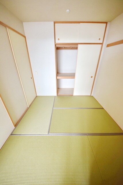 物件内観写真17　(★4.5帖の和室です★)