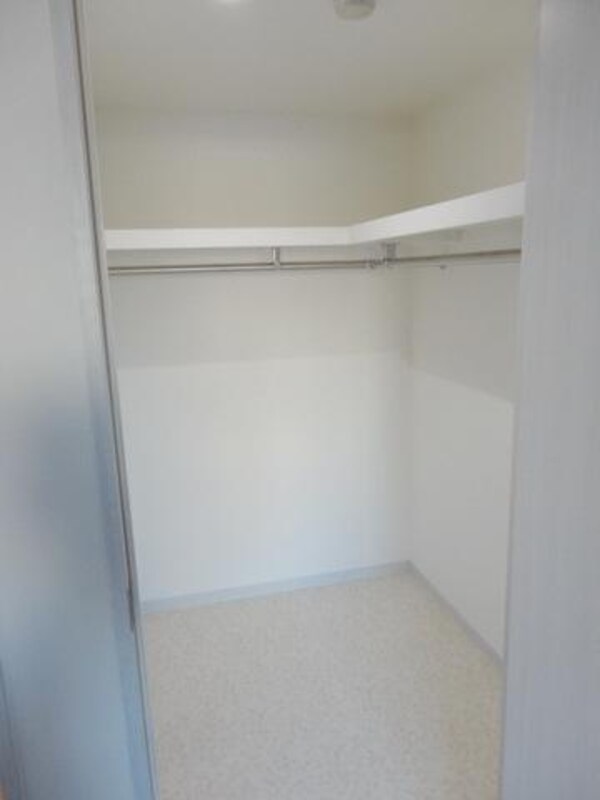 収納(★ウォークインクローゼット★)