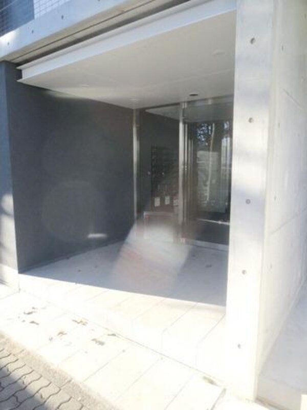 エントランス(★オシャレなエントランス・オートロック付き★)