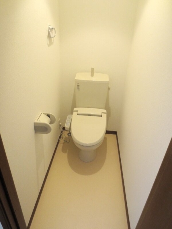 トイレ(★バストイレ別のお部屋です★)
