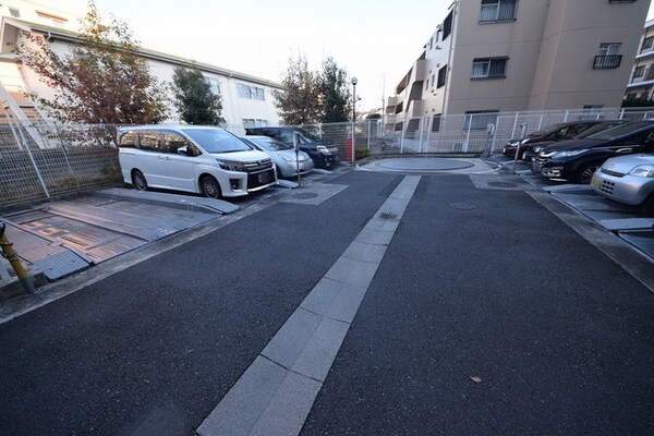 駐車場(外観・共用部分)