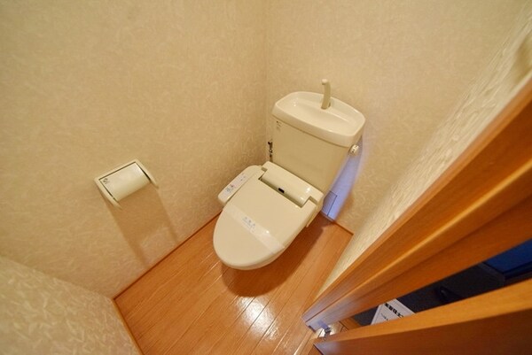 トイレ(別部屋参考写真)