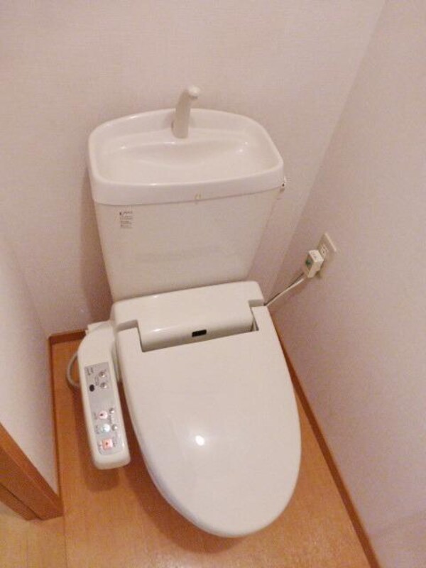 トイレ(★ウォシュレット付きのきれいなトイレです★)