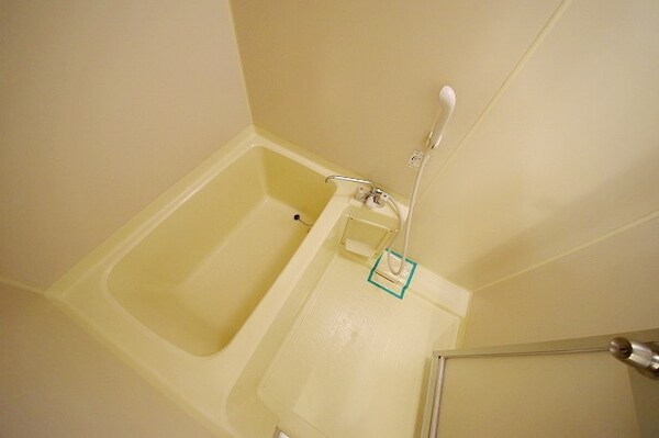 バス／シャワールーム等(別部屋参考写真)