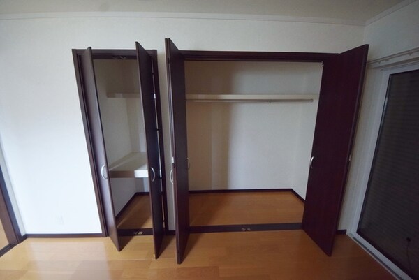 収納(別部屋参考写真)