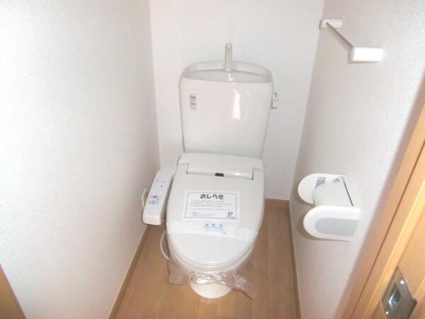 トイレ(★ウォシュレット付きのトイレです★)