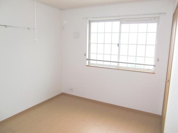 子供部屋(★洋室６帖のベッドルームです★)